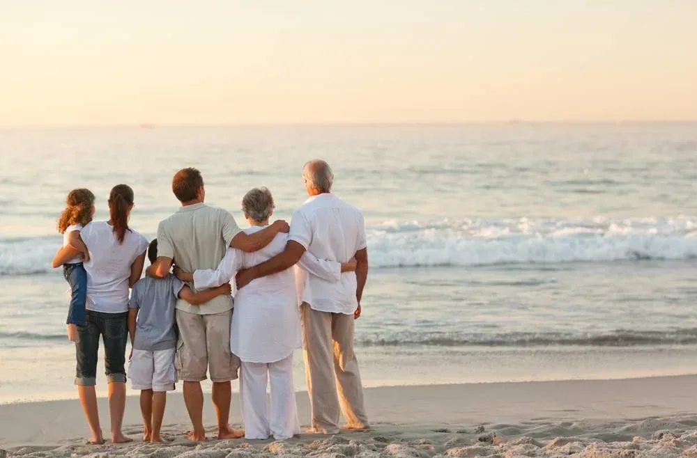 Build Your Family's FINANCIAL FUTURE With Confidence & Legacy